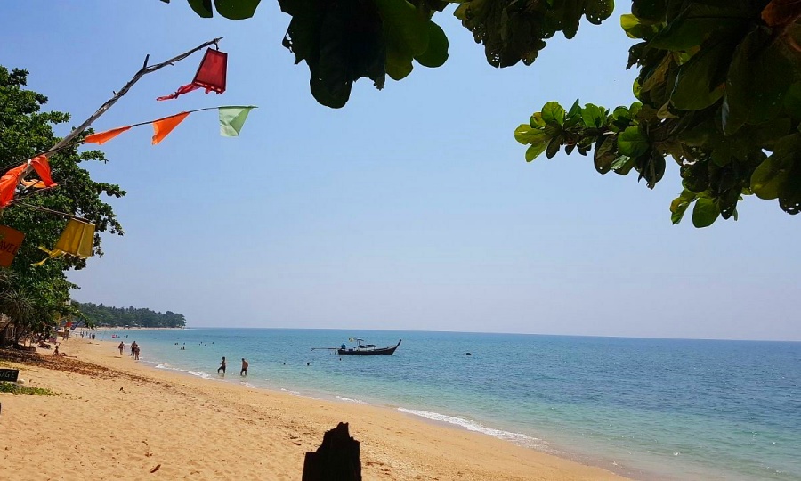 Lanta Klong Nin Beach in Krabi, Thailand