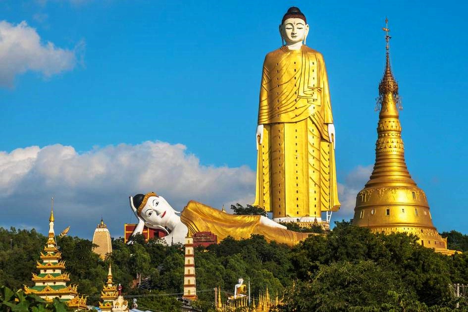 Maha Bodhi Ta Htaung Standing Buddha in Monywa, Sagaing Region of Myanmar (1)