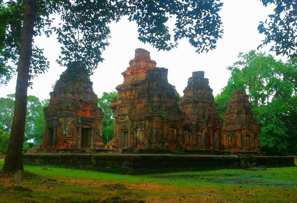 Preah Ko Temple of Roluos Temples in Siem Reap, Cambodia (22)