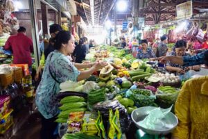 Psar Chas Old Market in Siem Reap, Cambodia (4)