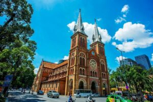 Saigon Notre Dame Cathedral in Ho Chi Minh City, Vietnam (4)