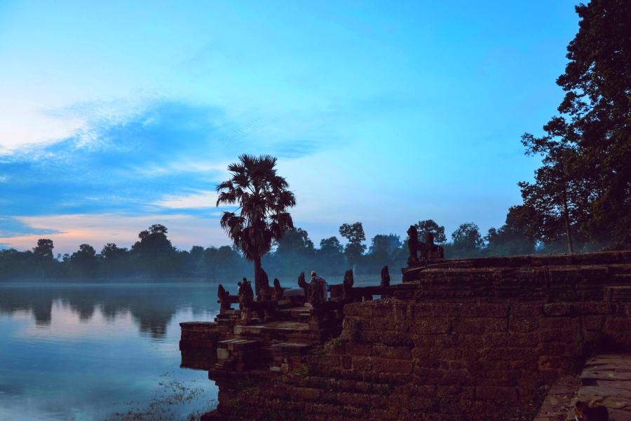 Srah Srang Ancient Reservoir and Temple in Siem Reap, Cambodia (3)