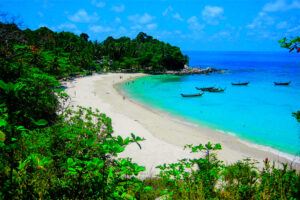 Tri Trang Beach in Phuket, Thailand (1)