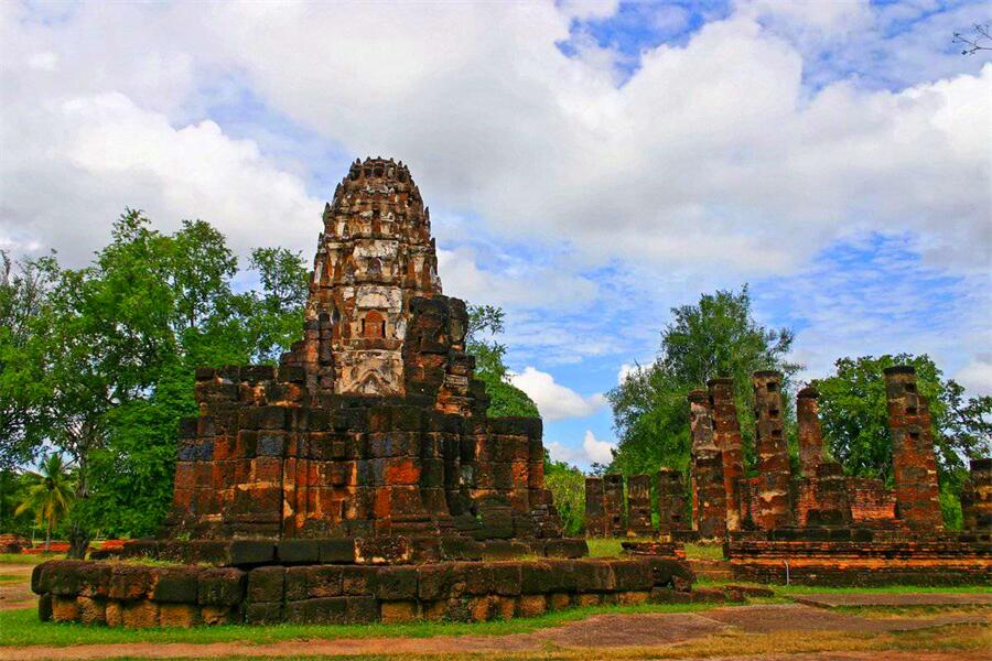 Wat Phra Pai Luang in Sukhothai, Thailand