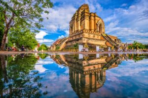 Wat Phra That Chedi Luang in Chiang Saen of Chiang Rai, Thailand (3)