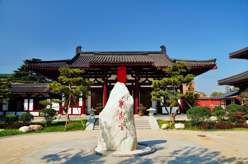 Huaqing-Palace-and-Huaqing-Hot-Spring-in-Xian-12