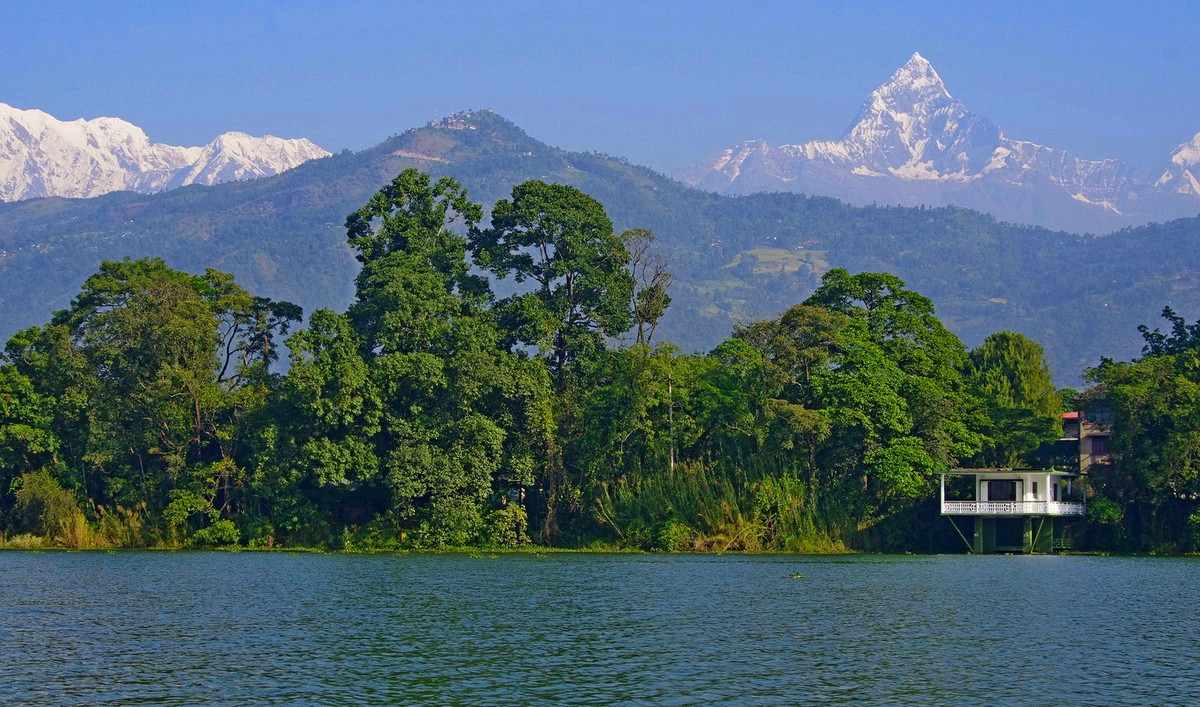Phewa Tal (Fewa Lake) in Pokhara, Nepal (4)
