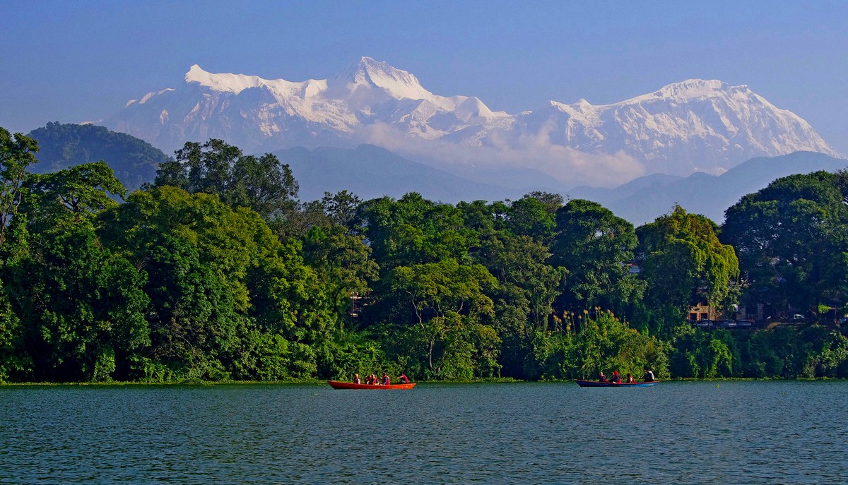 Phewa Tal (Fewa Lake) in Pokhara, Nepal (5)